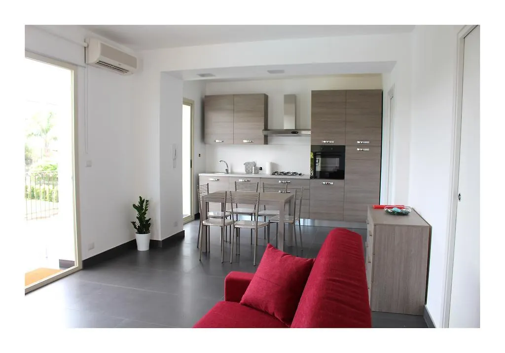 The Green Seaside Fondachello  Apartment